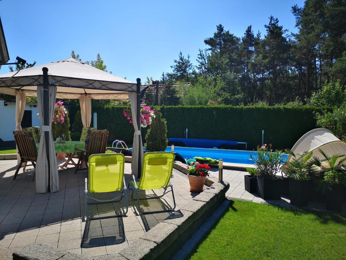 Gaestezimmer Im Bewohnten Efh Mit Pool Und Garten Ziltendorf Εξωτερικό φωτογραφία