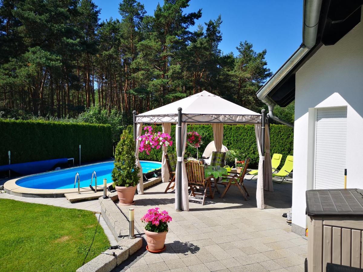 Gaestezimmer Im Bewohnten Efh Mit Pool Und Garten Ziltendorf Εξωτερικό φωτογραφία